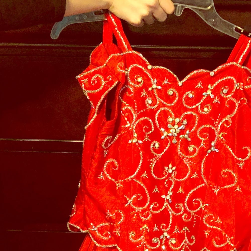 Pageant dress size 8 in kids